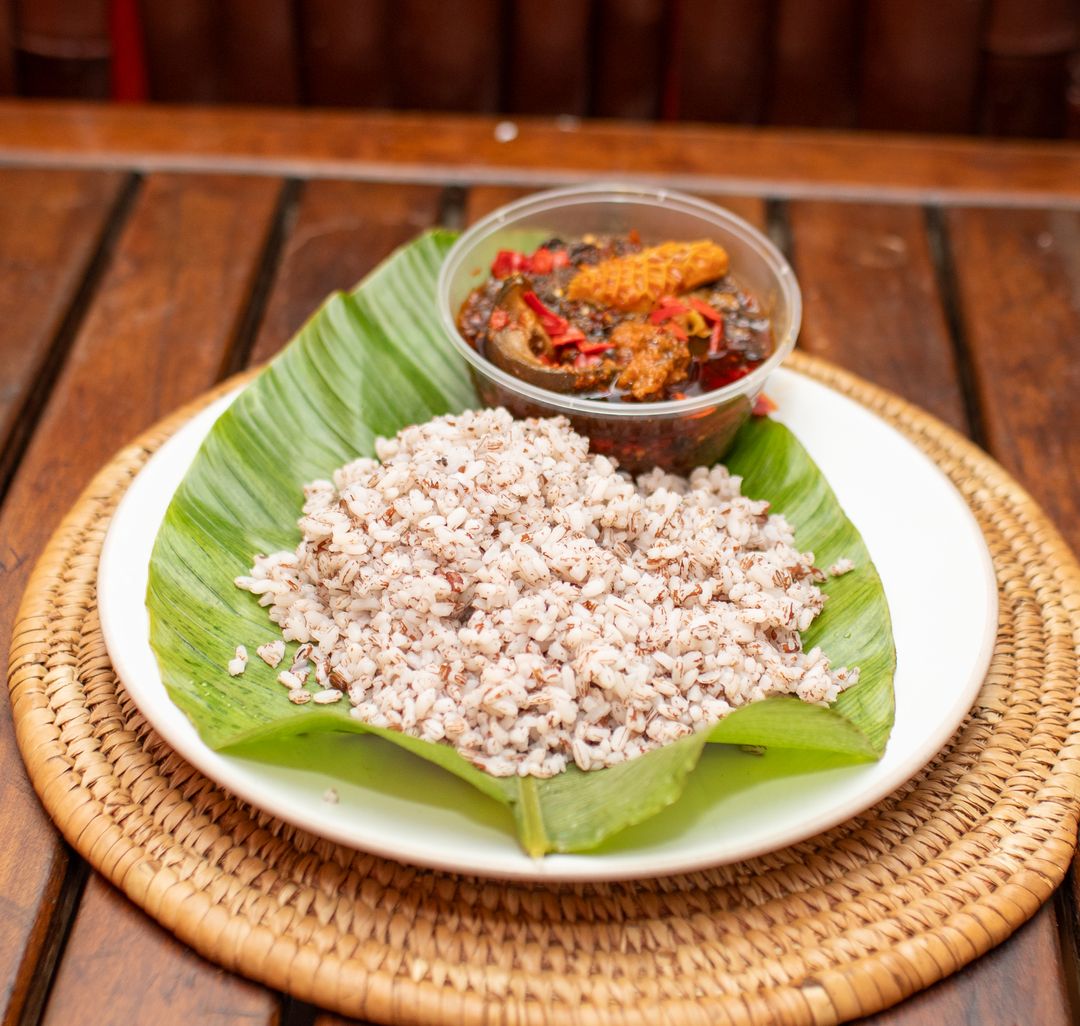 Ofada Rice and Sauce (with pack) + drink 
