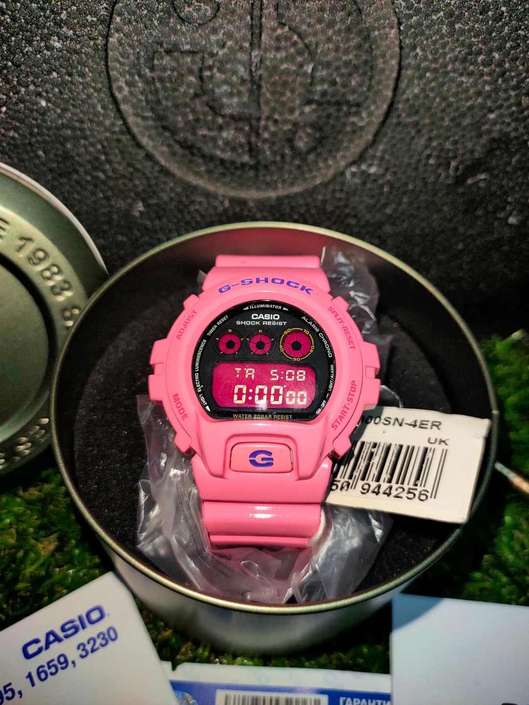 G-SHOCK DW6900SN-3DR 