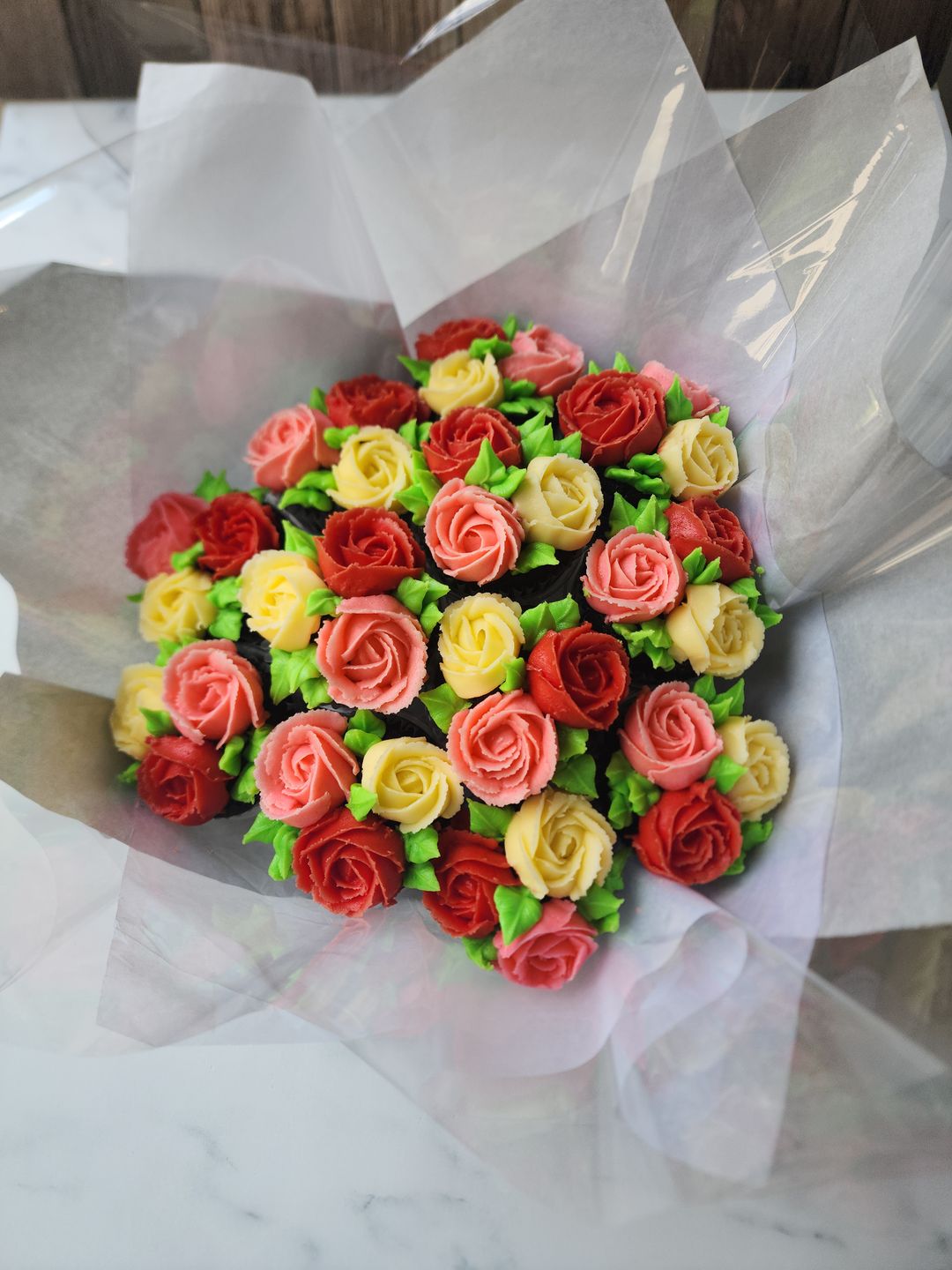 Arusha Bouquet - 12 Cupcakes
