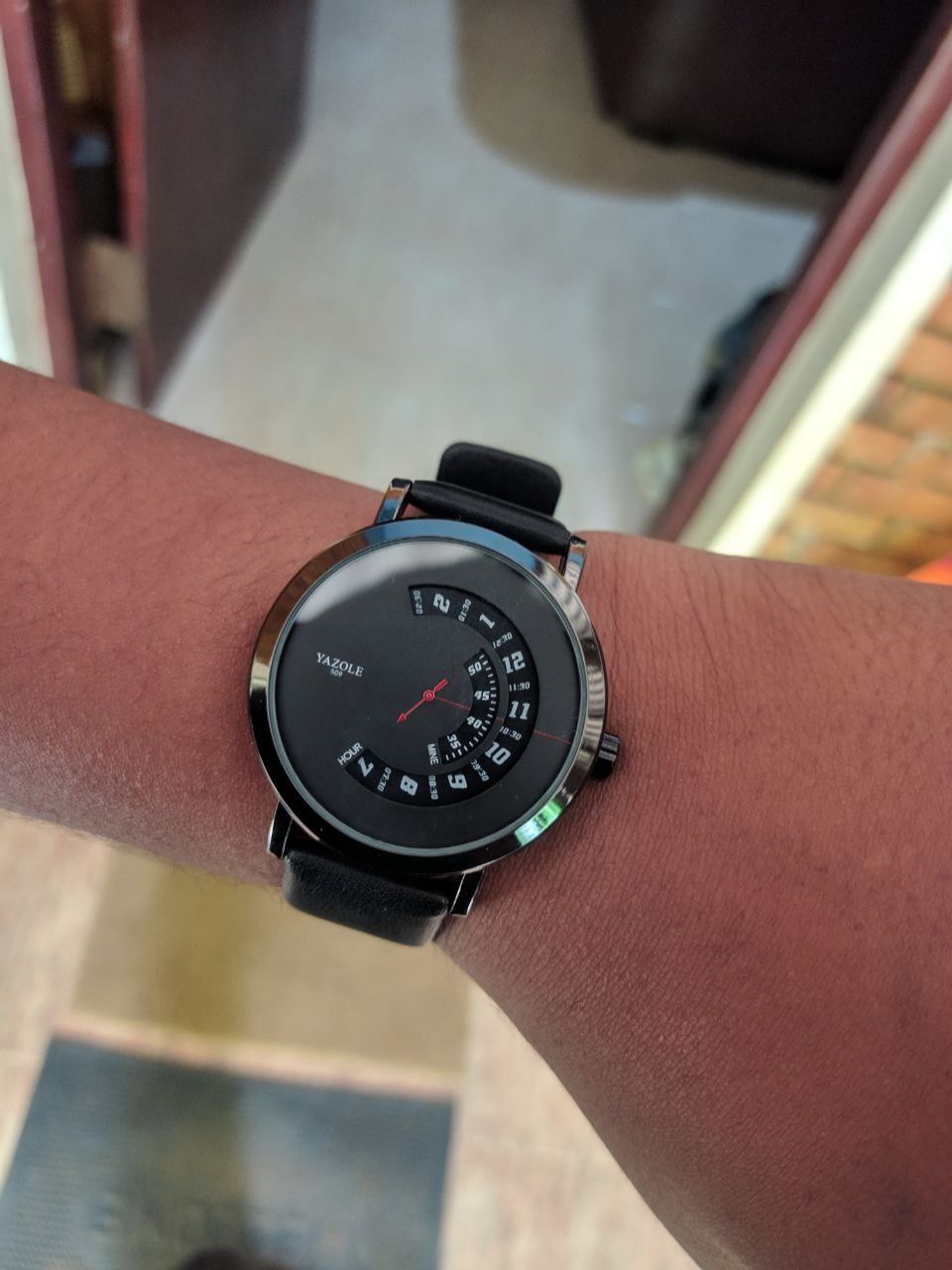High-Quality Unisex Leather Strap 
