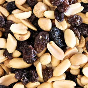 Peanuts and Raisins Salted
