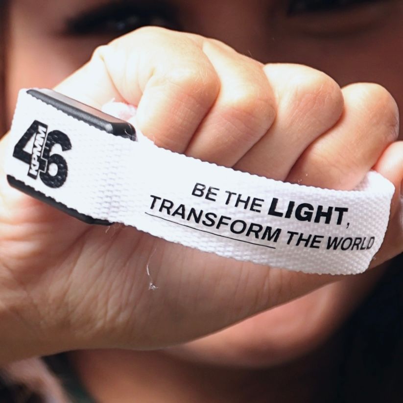 LED BRACELET KPMM46