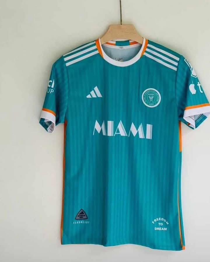 Maillot Inter Miami (Version Pro & Supporteur)