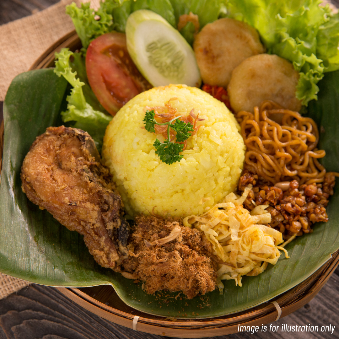 Nasi Kuning Komplit