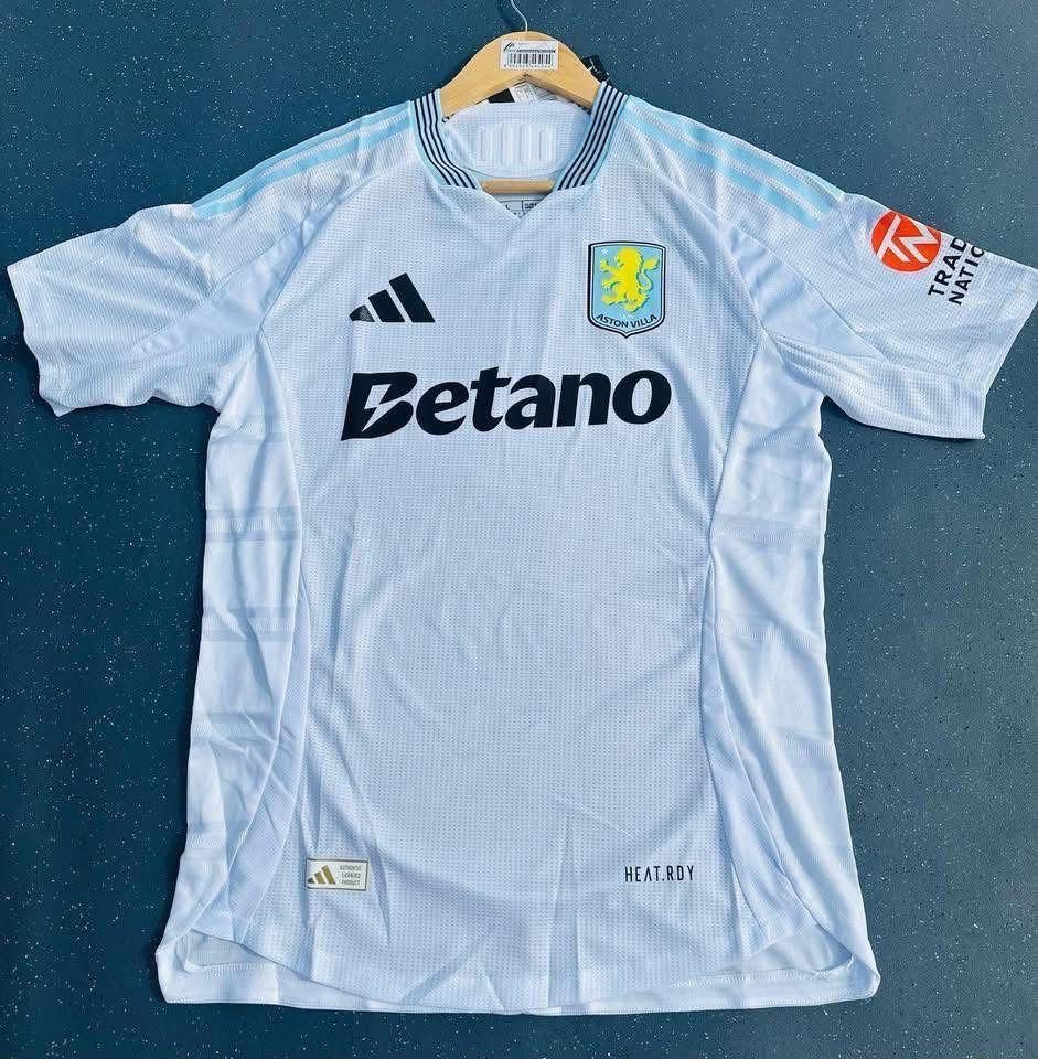 Maillot  AC Milan (Version Pro & Suporteur)
