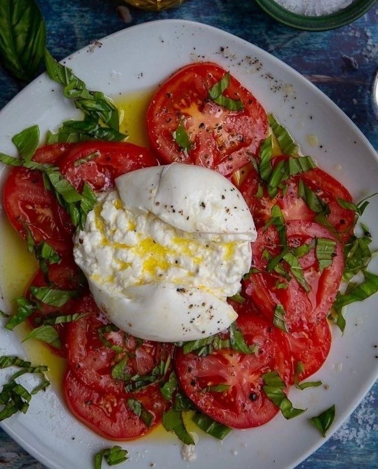 Ens. Burrata