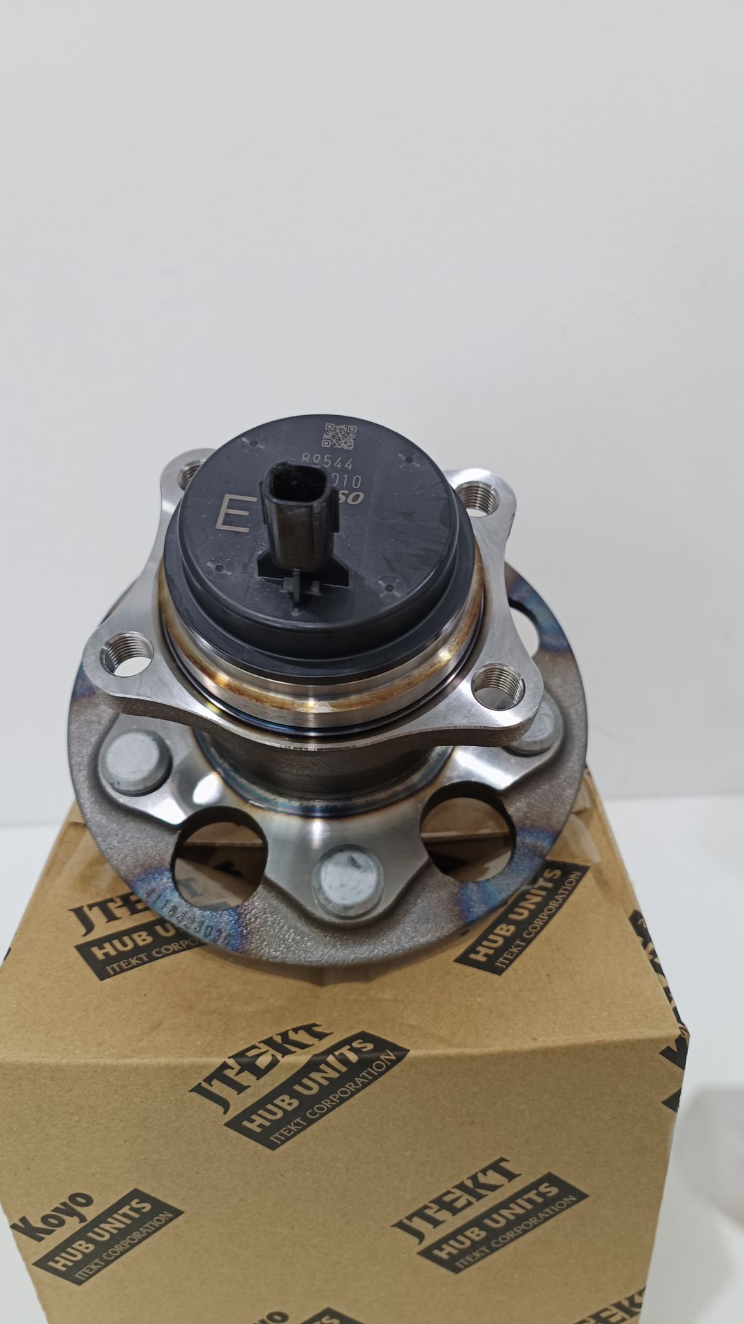 Toyota Prius Gen 5 ZVW60  Rear Wheel Bearings -JTEKT (KOYO) Japan