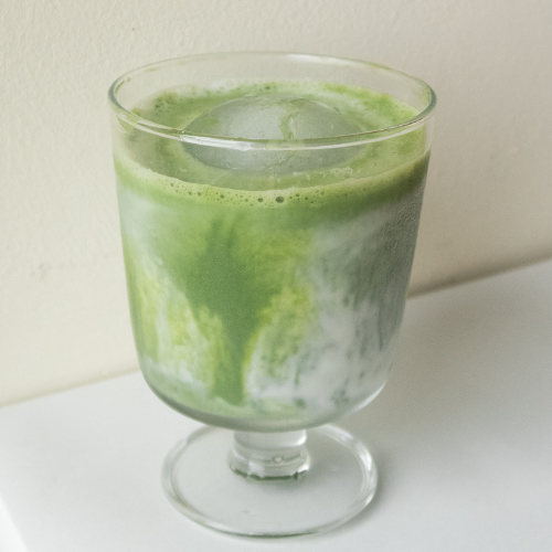 classic matcha latte (iced)