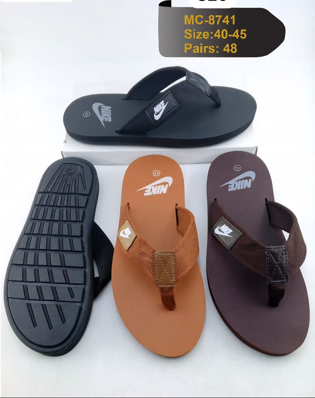 Men slippers 