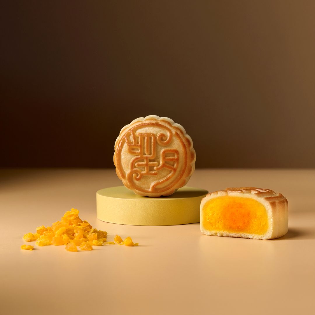 Classic Custard Mooncake (4pcs) 