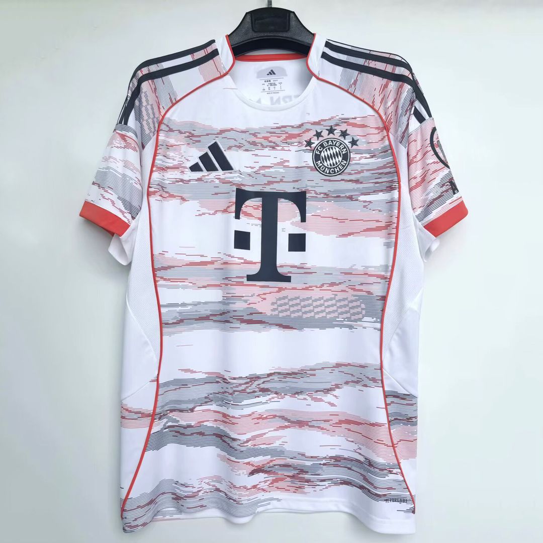 BAYERN MUNICH VISITANTE FAN 25/26