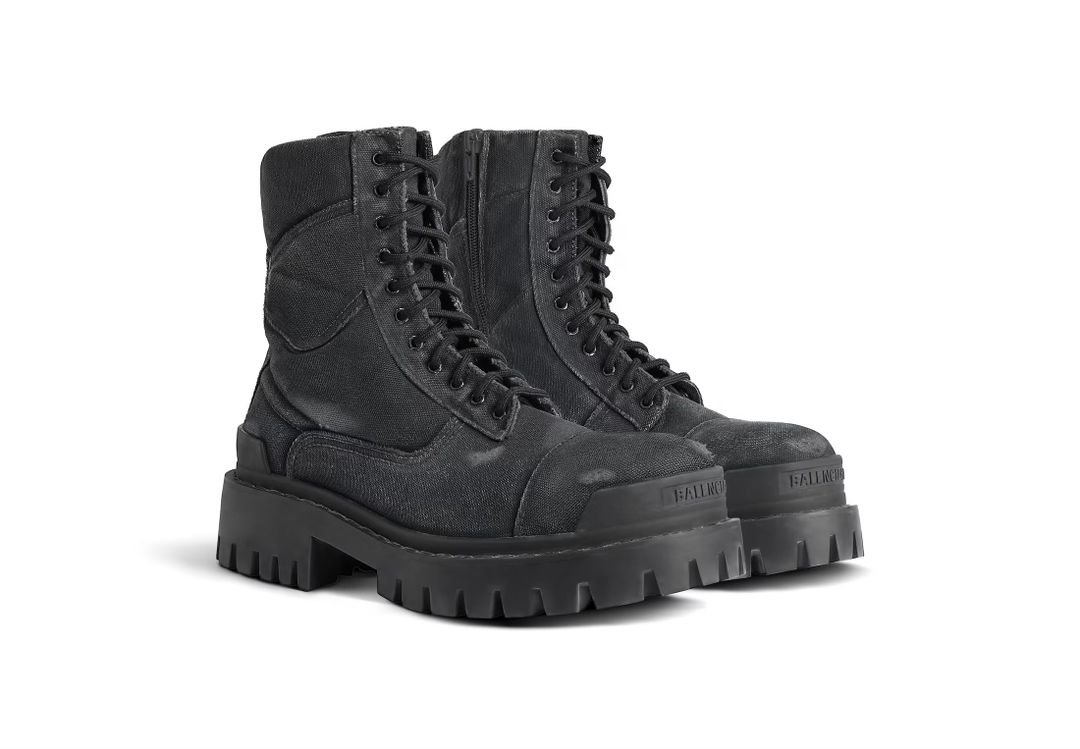 BALENCIAGA StRIKe boots 