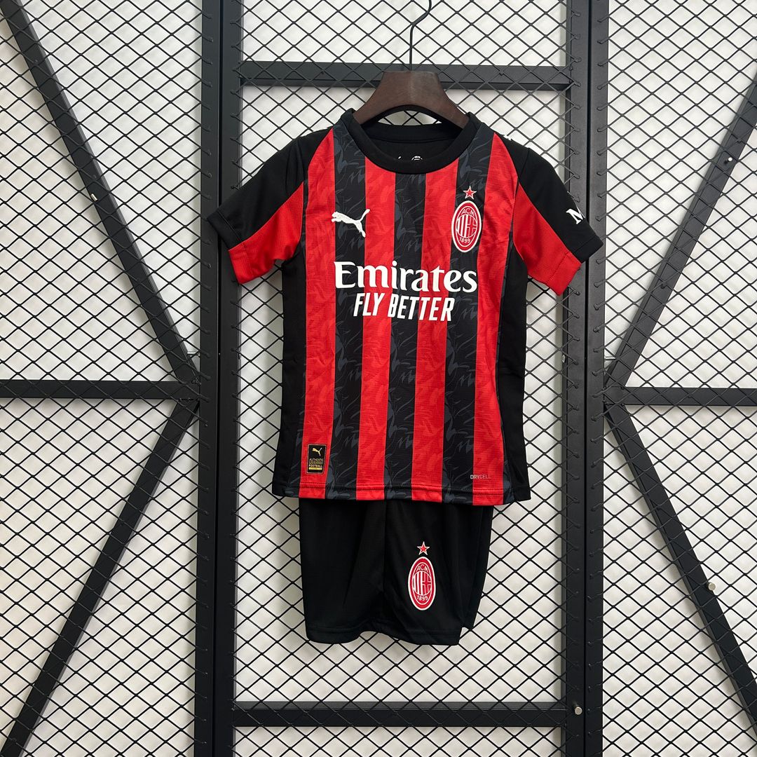 AC MILAN LOCAL NIÑOS 25/26