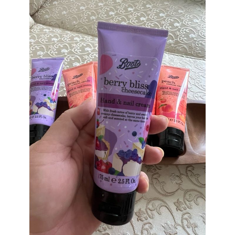 Boots Berry Bliss Cheesecake Hand & Nail Cream 75ml