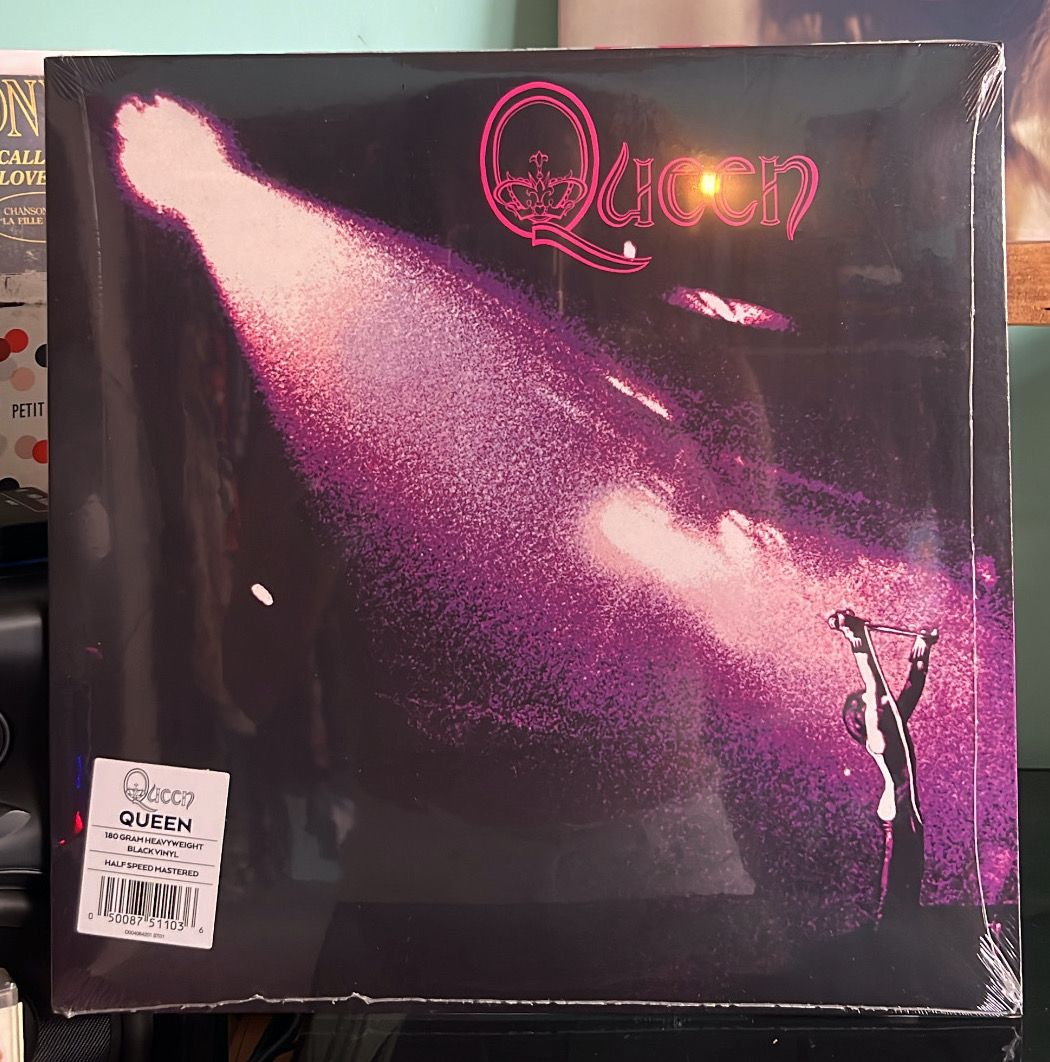 Queen - QUEEN