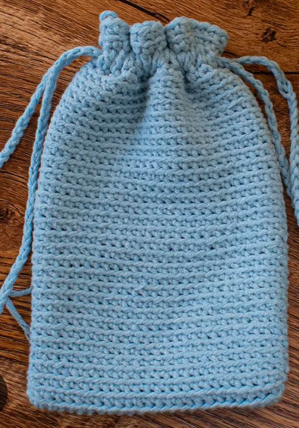 Pouch 