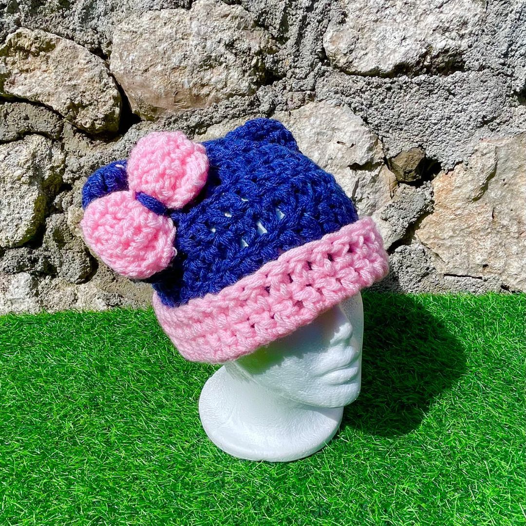 Cat Beanie with Bow 