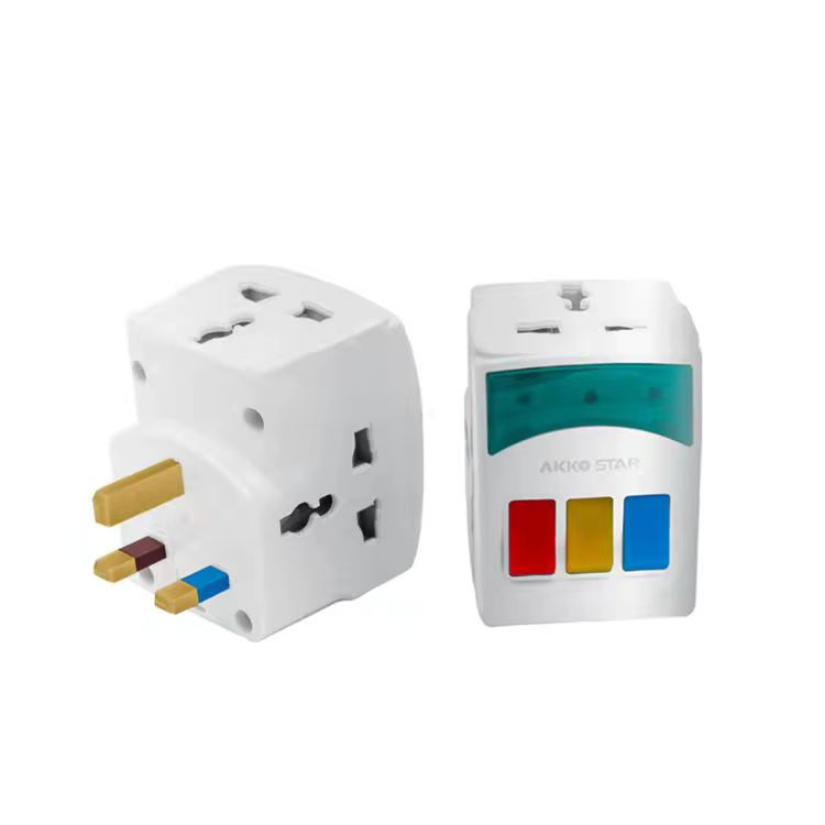 Mult Plug (3 Port & Switch)
