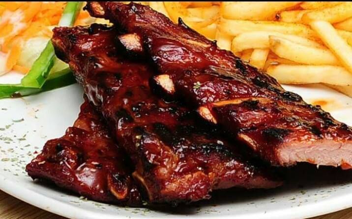 Grilled Ribs 500g - & Chips