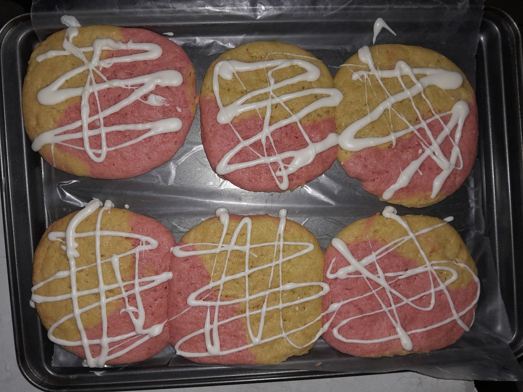 Strawberry lemon cookie 