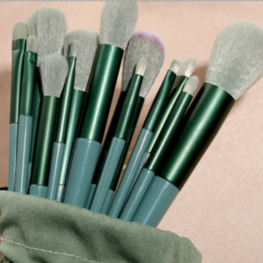 Make Up Brush 13 pcs set - Green (Comes in Drawstring Pouch) Minimum 12 sets per color