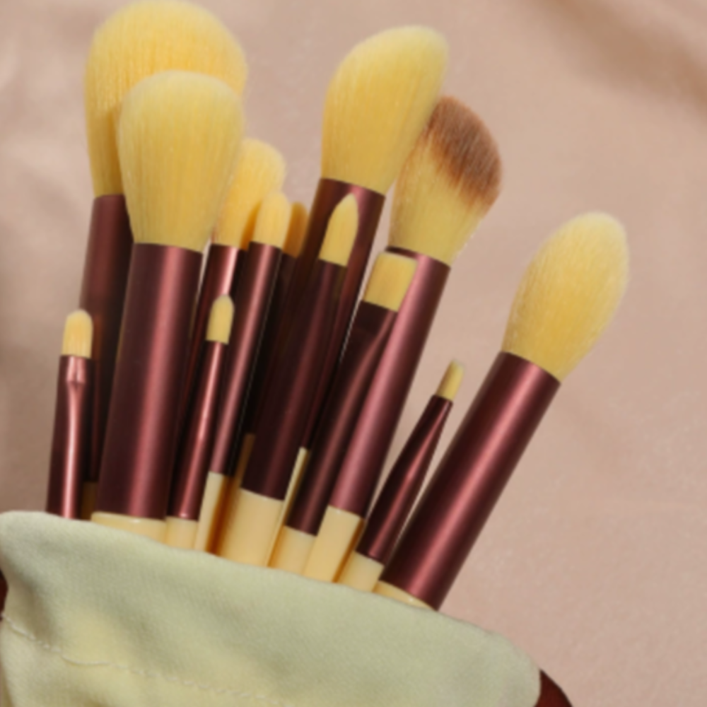 Make Up Brush 13 pcs set - Green (Comes in Drawstring Pouch) Minimum 12 sets per color