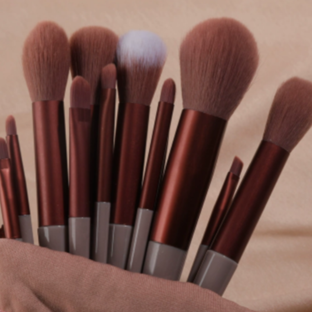 Make Up Brush 13 pcs set - Green (Comes in Drawstring Pouch) Minimum 12 sets per color