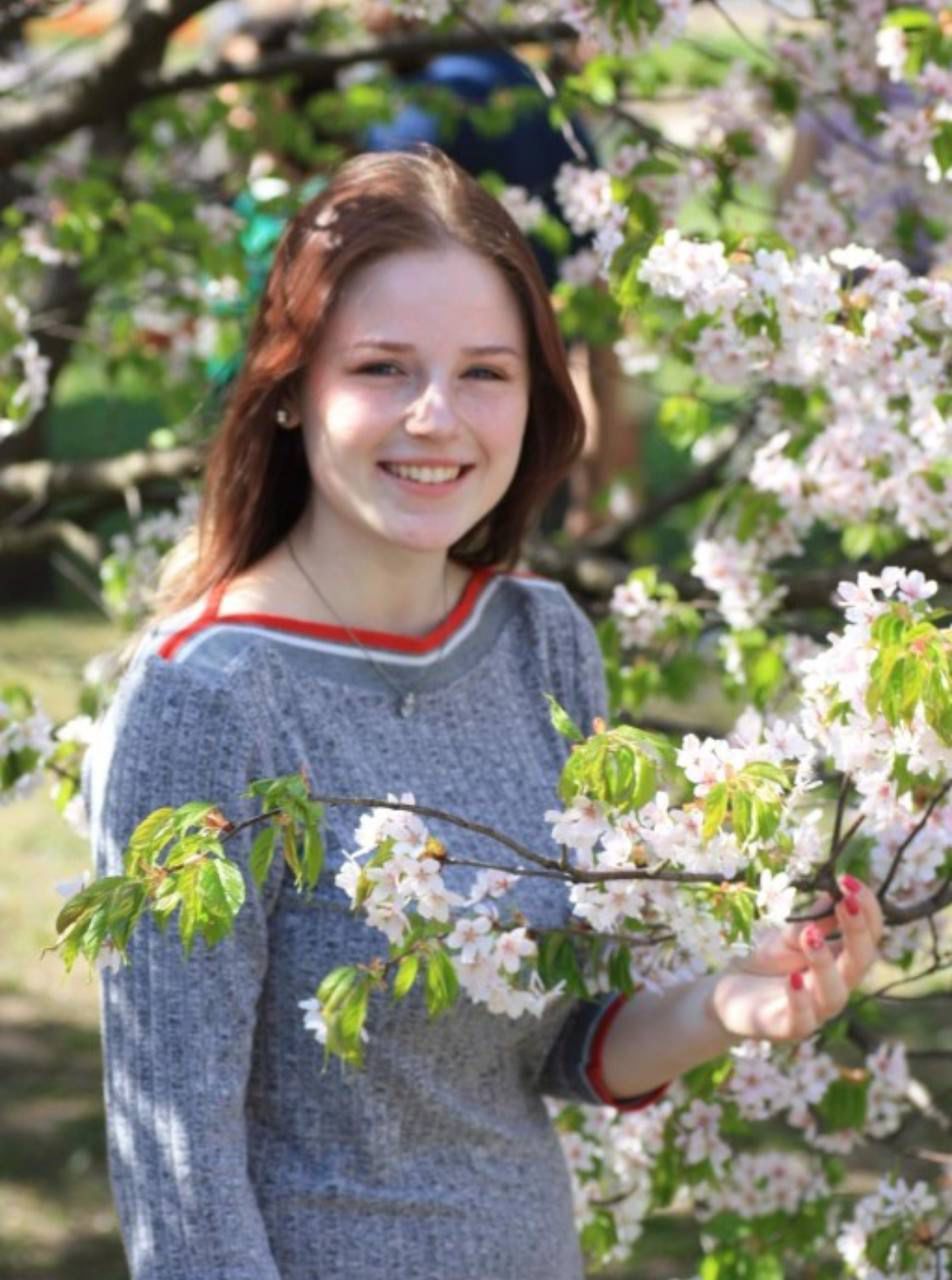 Kazakhstan Surrogacy & Egg Donor | 23 Yrs Old, Blood Type O, 160cm, 60kg | ID #120066 |