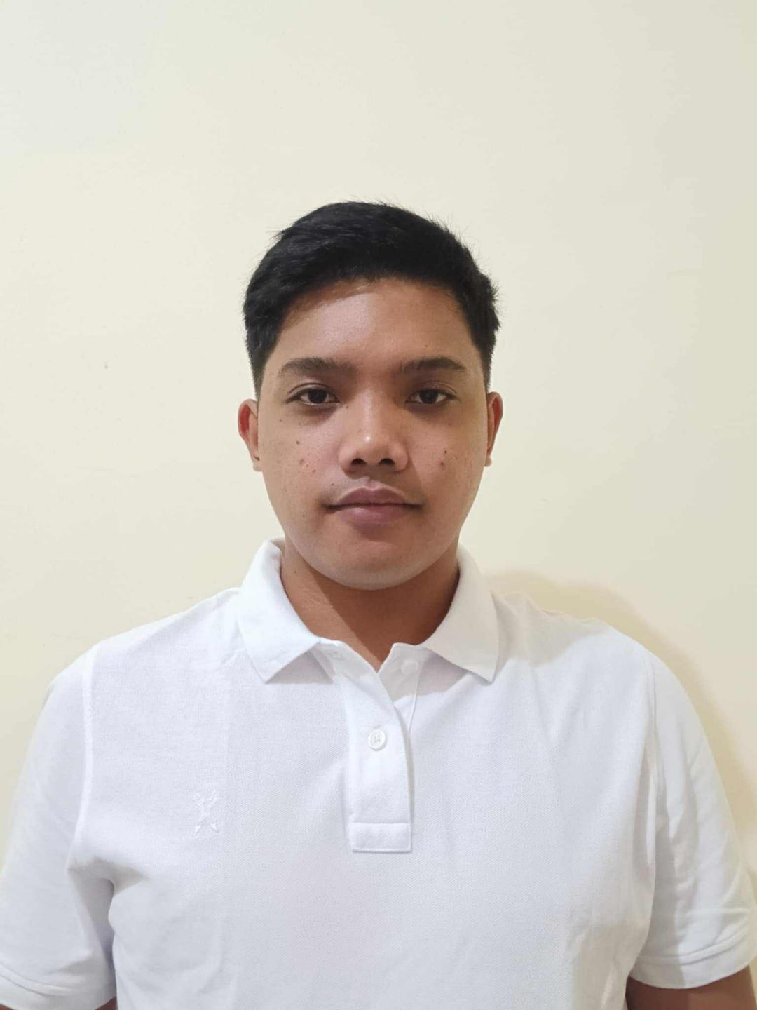 Carlo-26yrs-First Timer-Seaman-Skilled