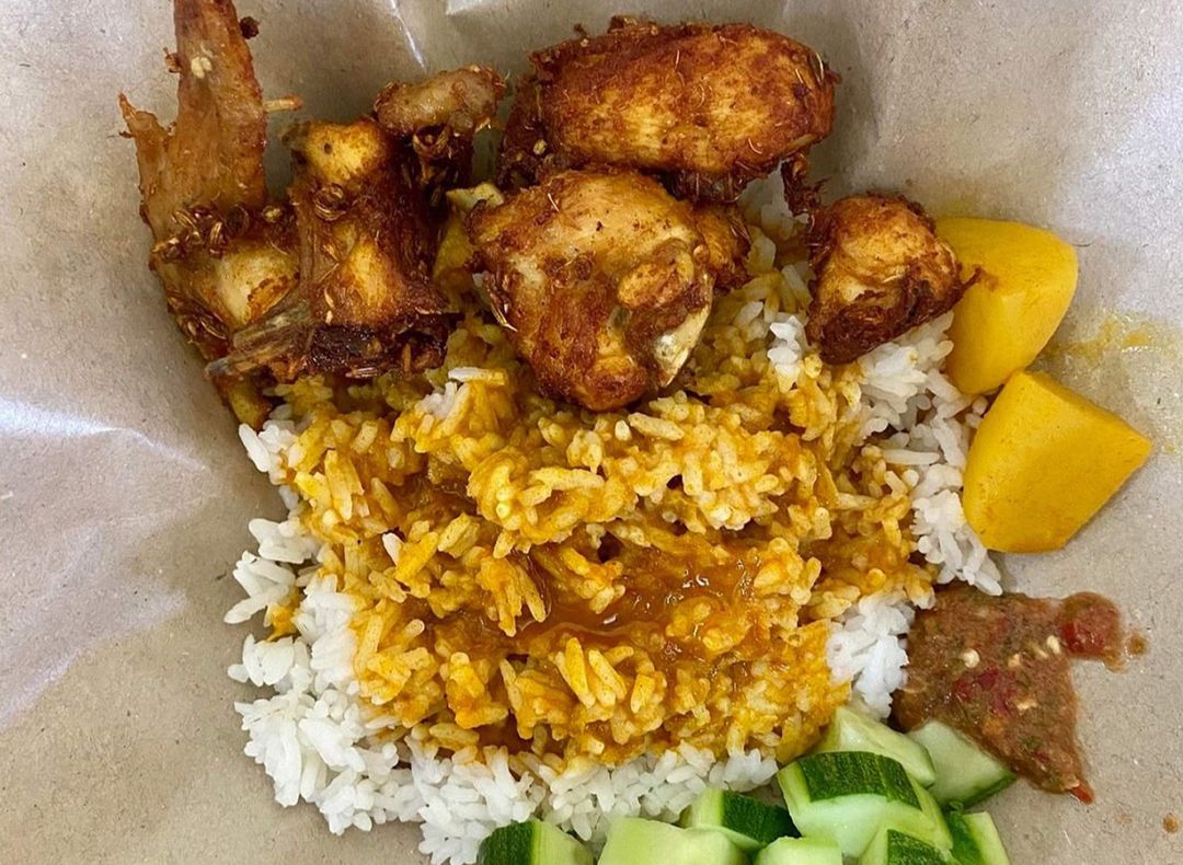 Nasi Berlauk