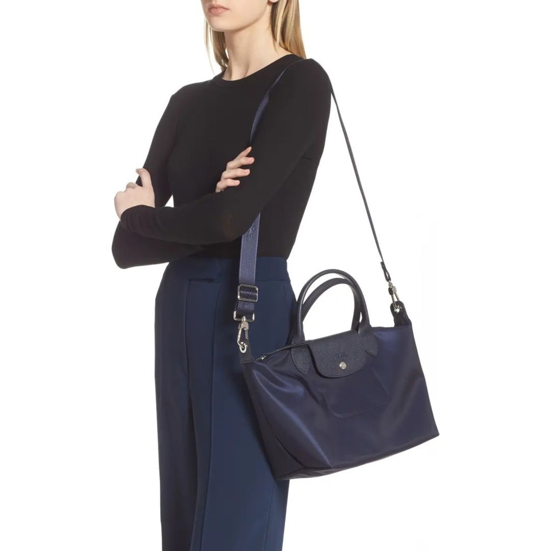 LONGCHAMP LE PLIAGE NEO TOP HANDLE IN MEDIUM