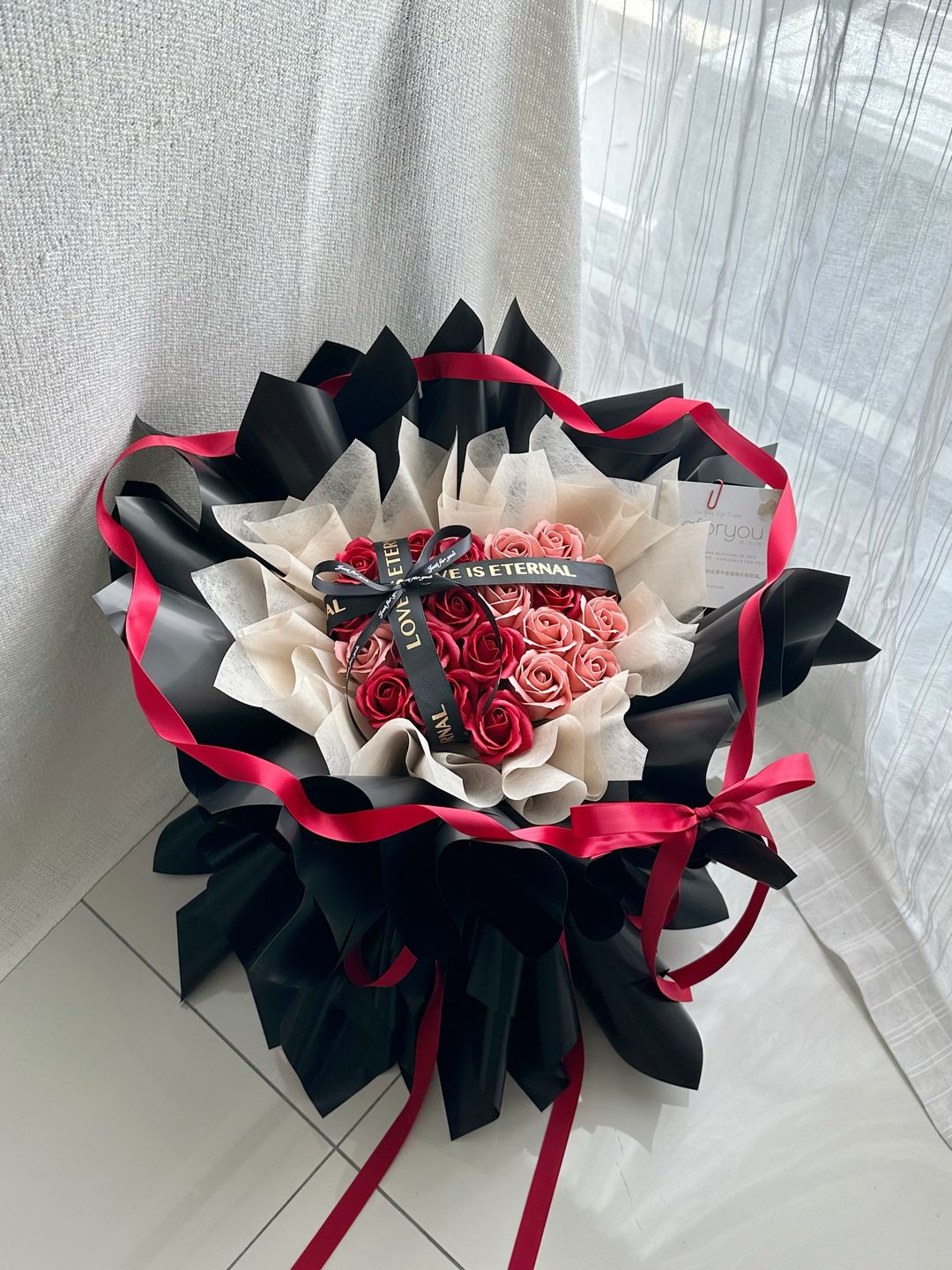 21 Stalk Soap Rose Heart Shape Bouquet