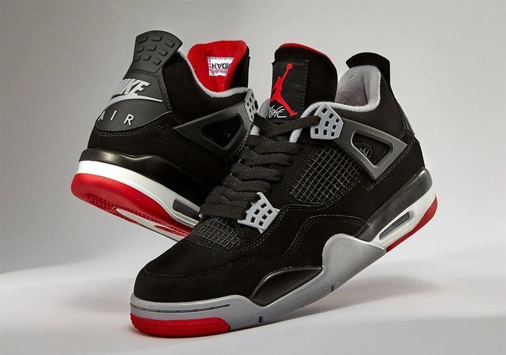 Jordan 4 - black / red