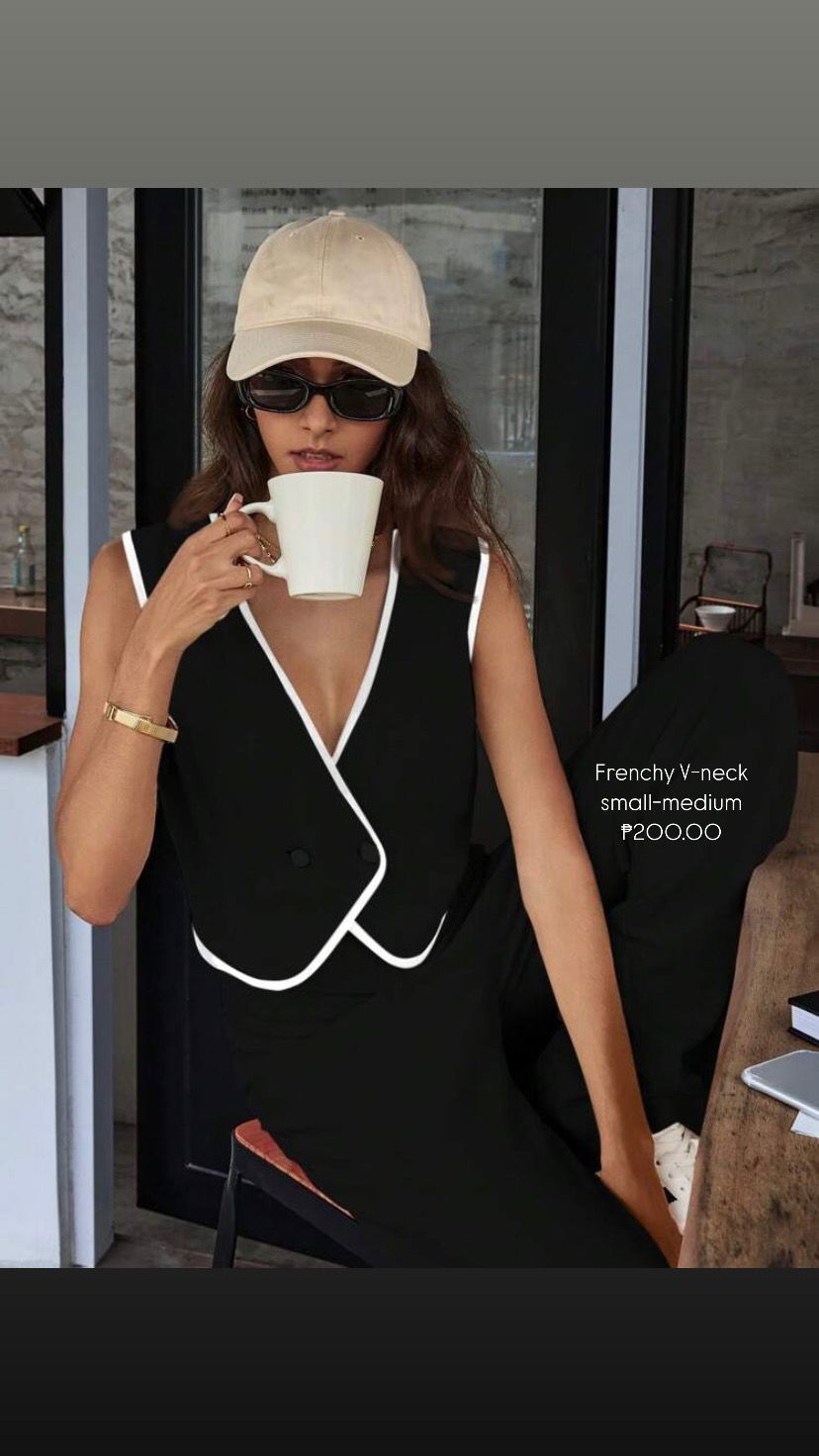 Vneck French