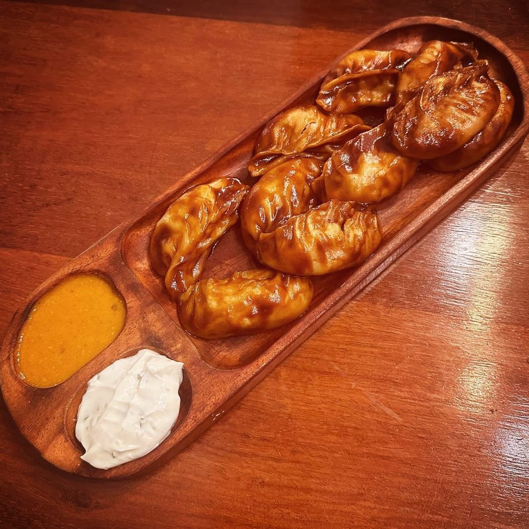 Buffalo Chicken Momo
