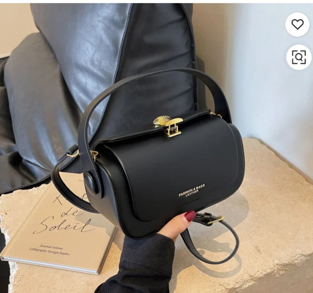 Shoulder handbag