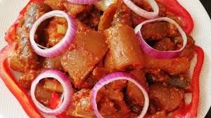 Kpomo with Sauce