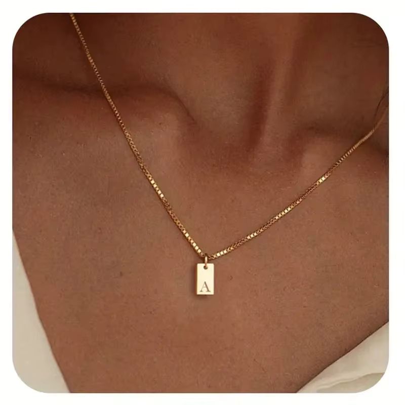 Collar Inicial Fine