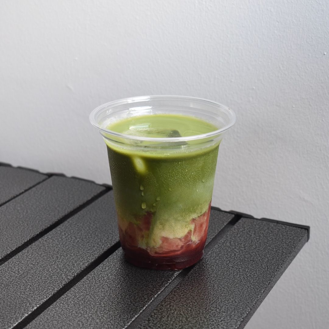iced strawberry matcha