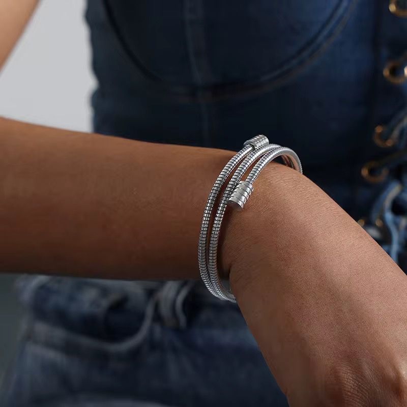 Non Tarnish Bangle