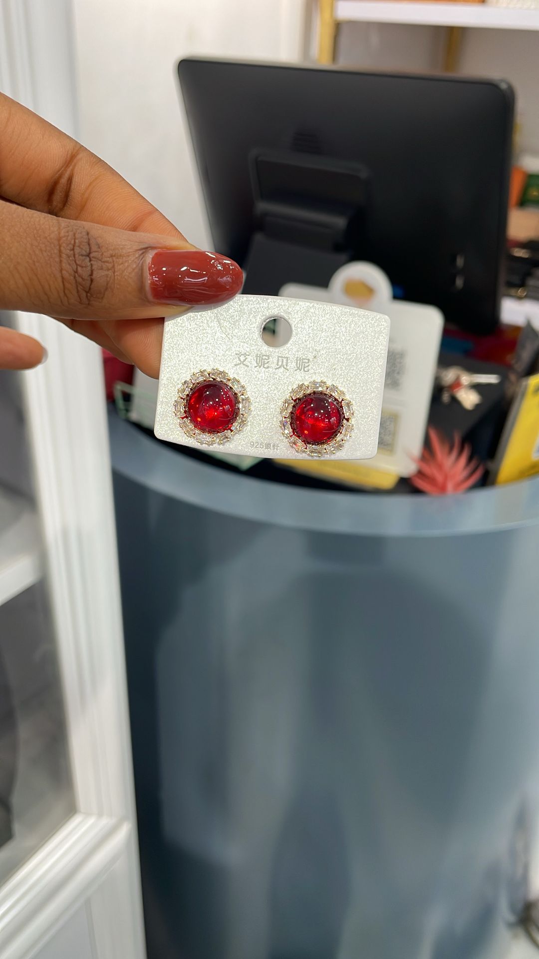 Zirconia Studs