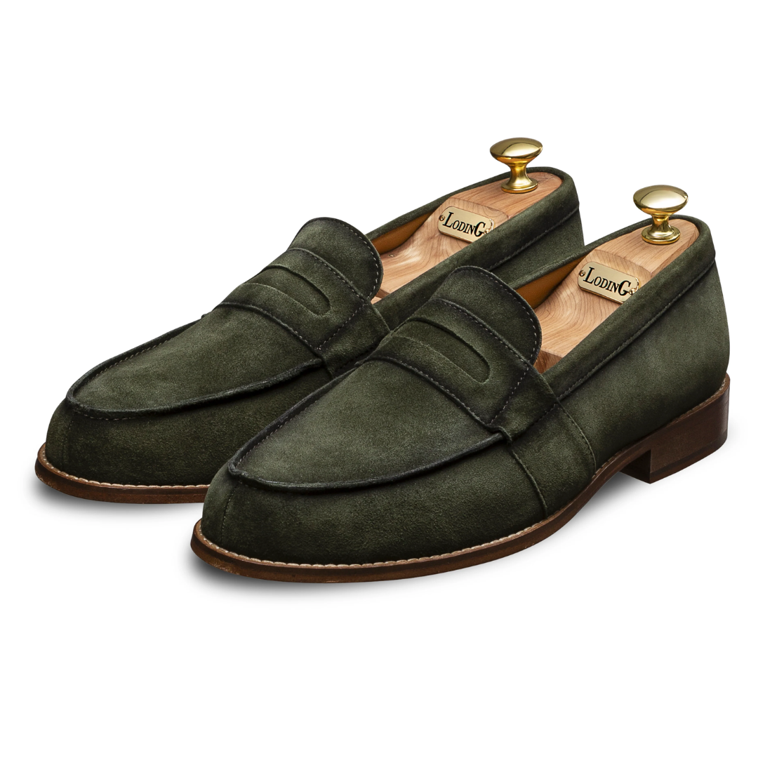 Charme discret, allure assurée — Tes mocassins, ton aura
