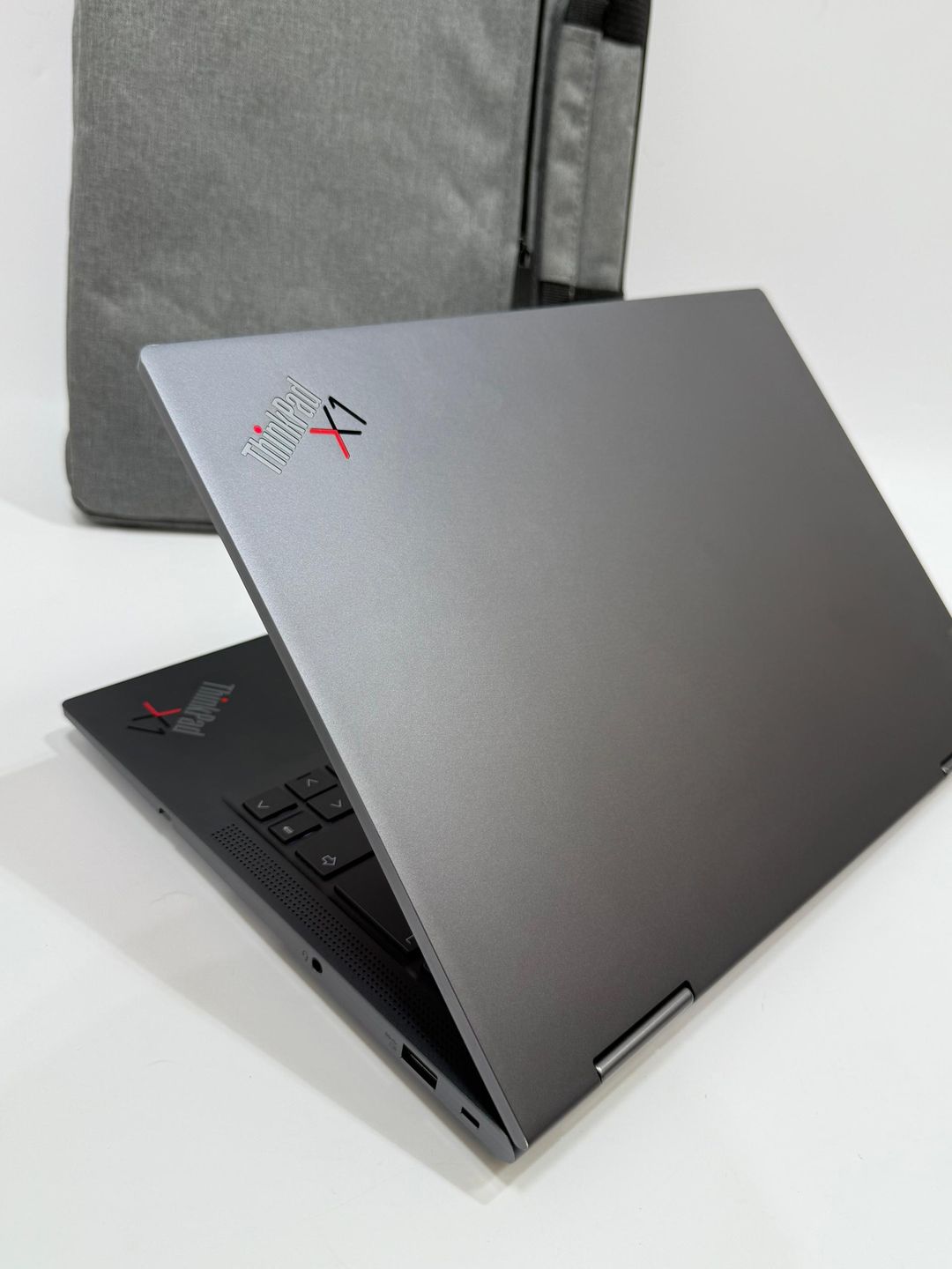 Lenovo X1 Yoga Gen 6 💼💻 11th GENERATION