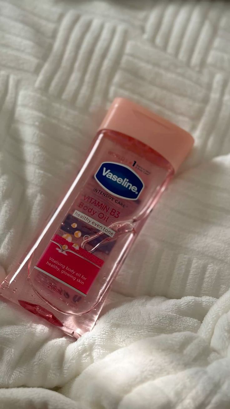 Vaseline Intensive Care Vitamin B3 Body Oil – 200ml