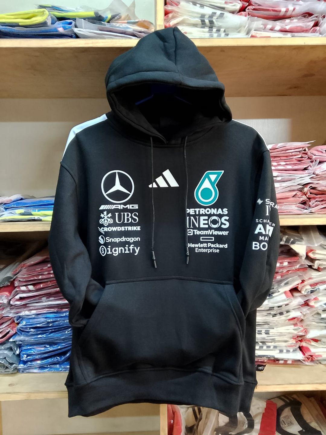 Mercedes AMG Petronas F1 Team hoodie