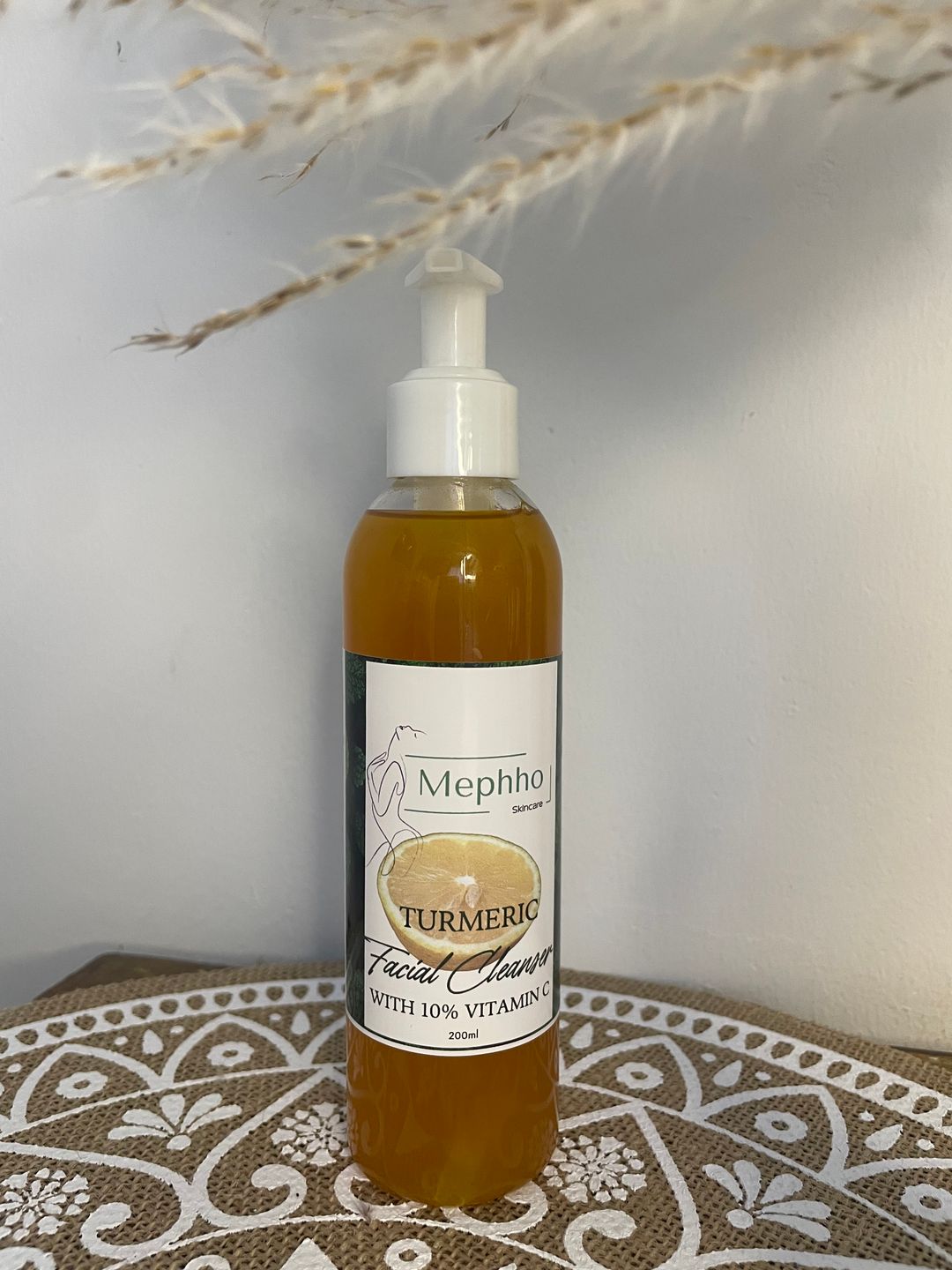 Turmeric & 10% Vitamin C Cleanser 200ml