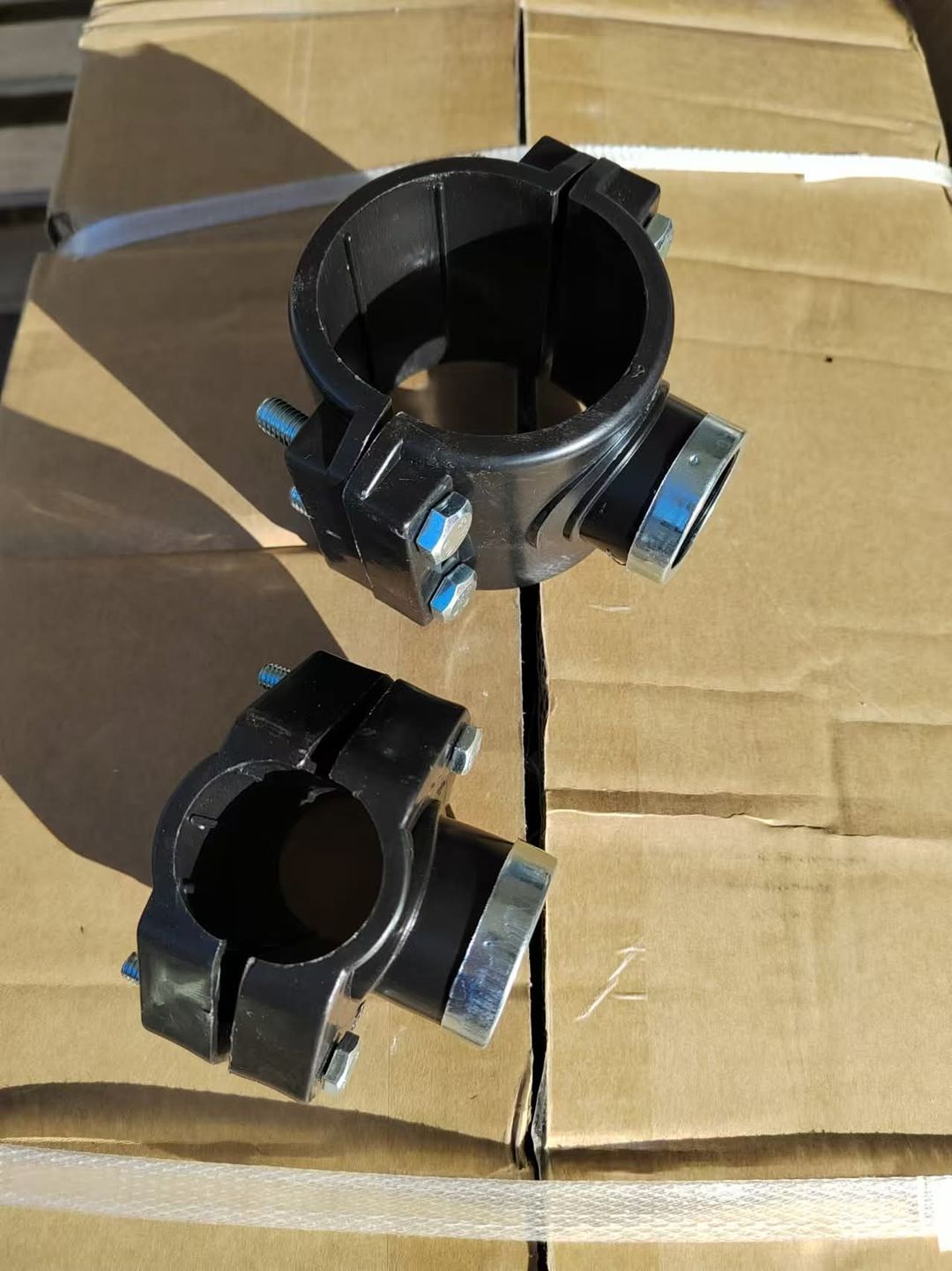 40mm x 1/2" Saddle clamps 