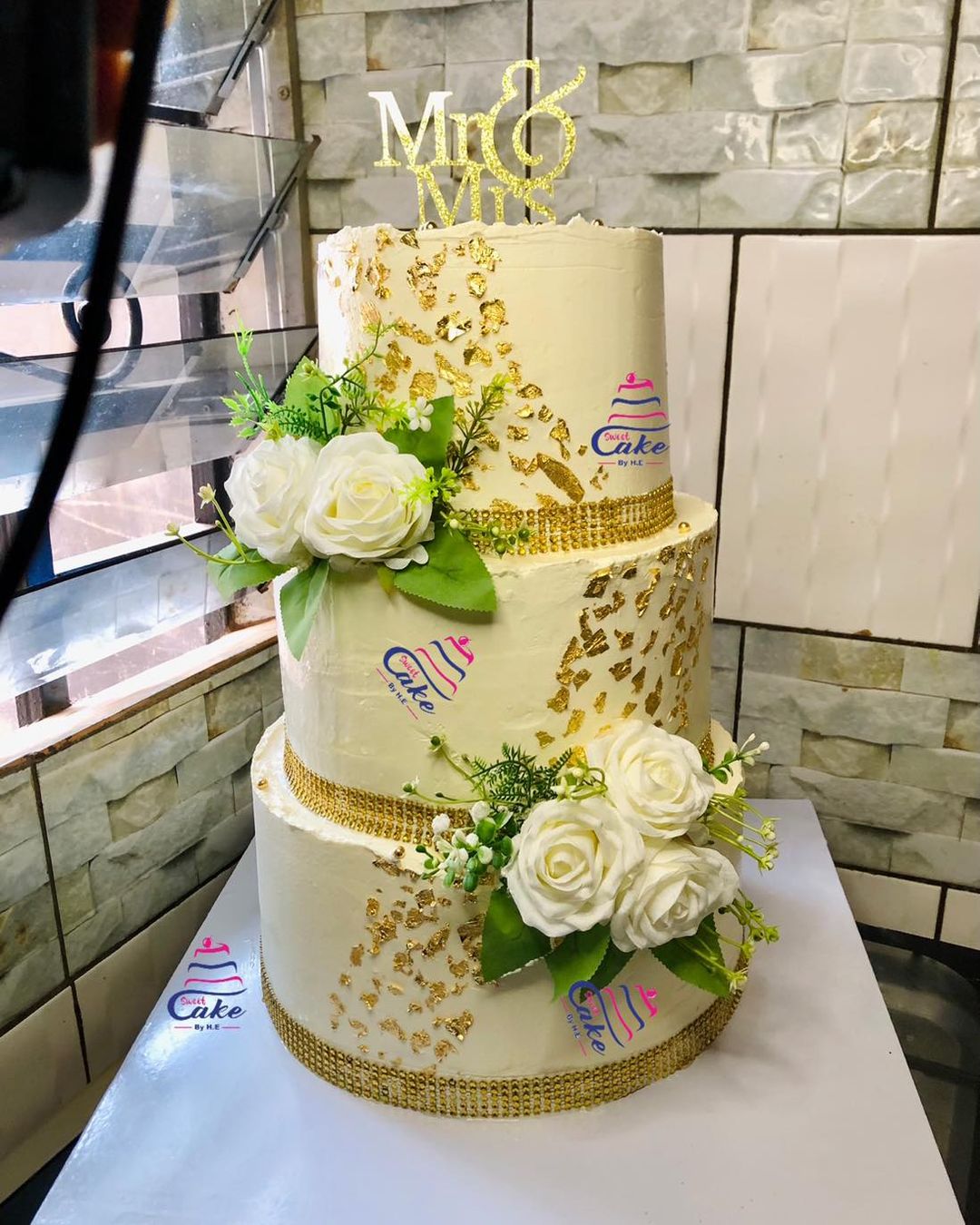 wedding cake