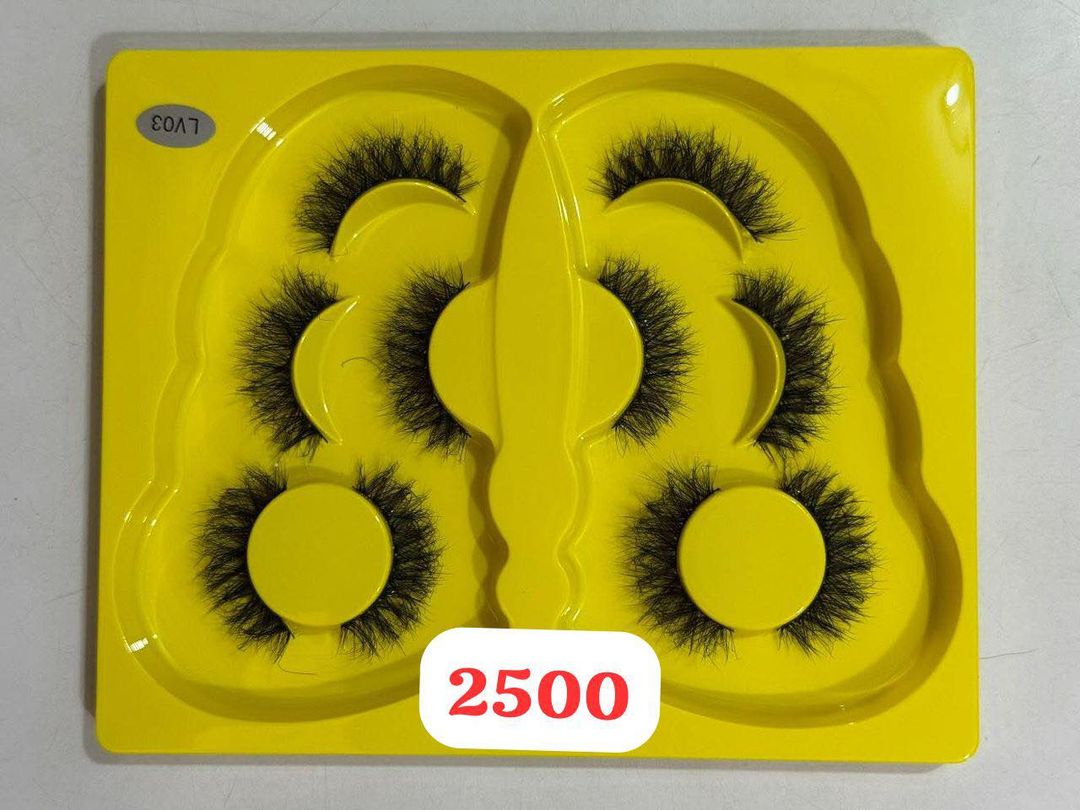 Faux cils naturels