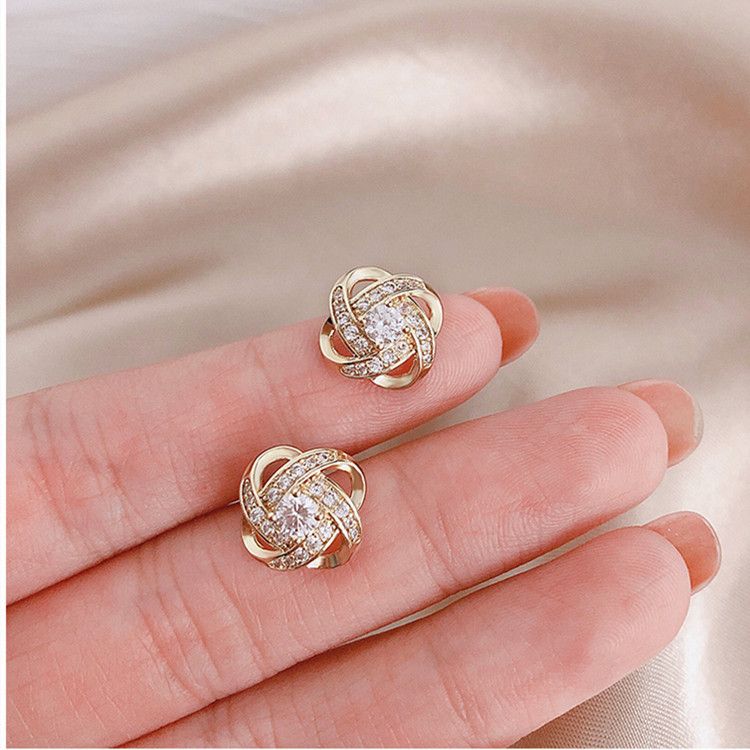 pearl earrings